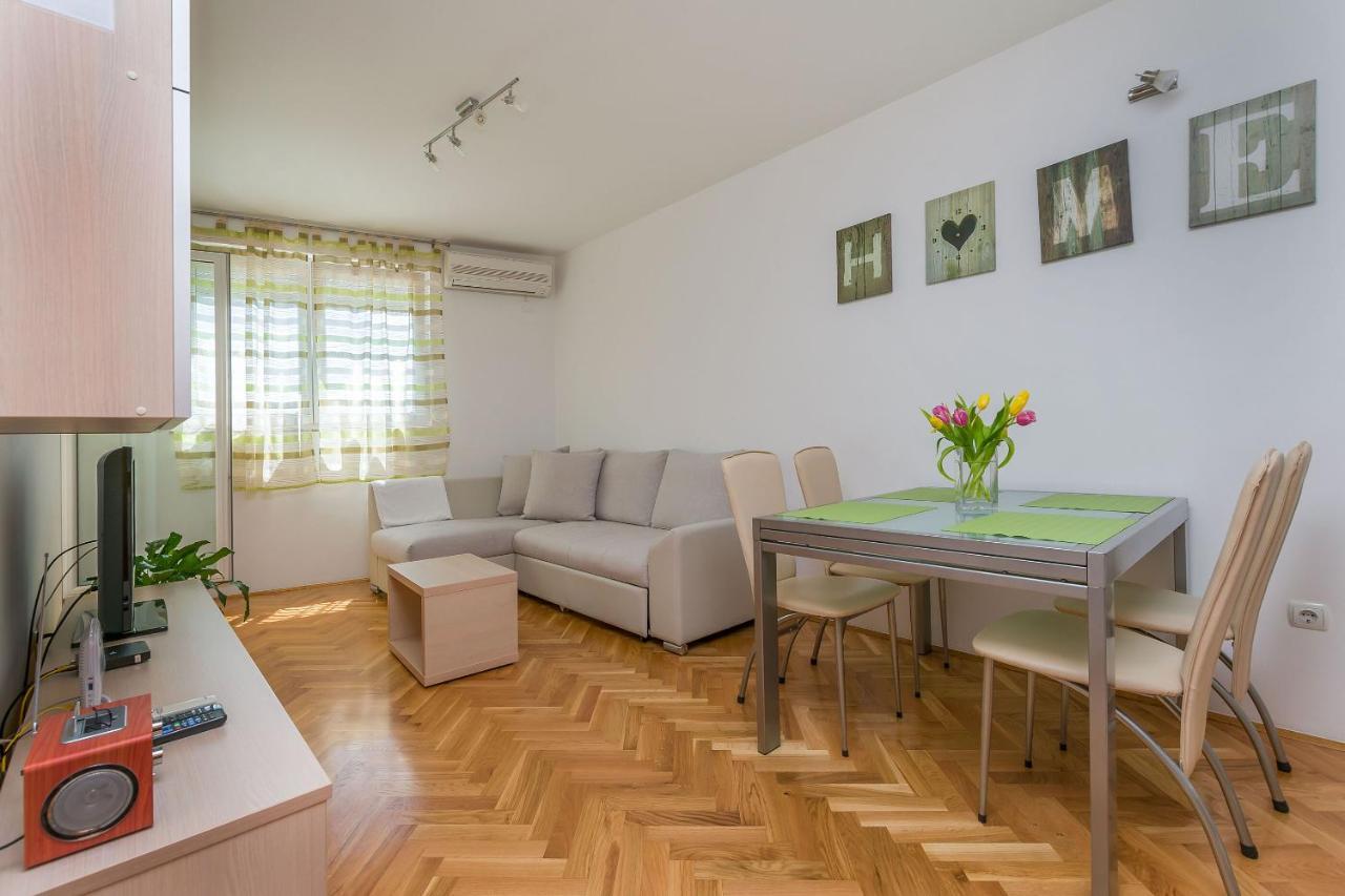 Apartments Cetina Omiš Exteriör bild
